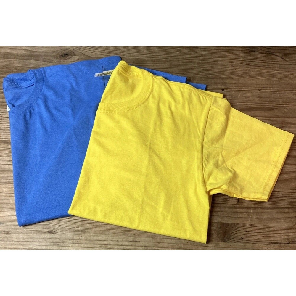 Boys Medium Fruit Of The Loom HD Cotton T- Shirts Set Of 2 Carolina Blue  Yellow